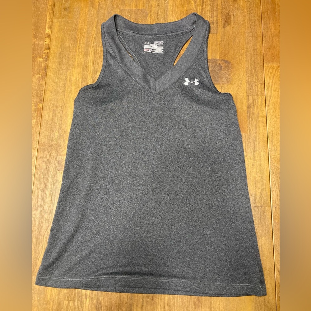 Women’s Under Armour tank top
